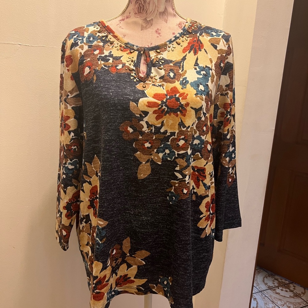 Floral top blouse